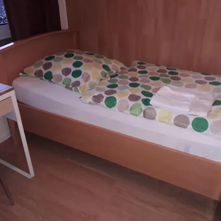 Boardinghouse Nocleg ze śniadaniem 3*